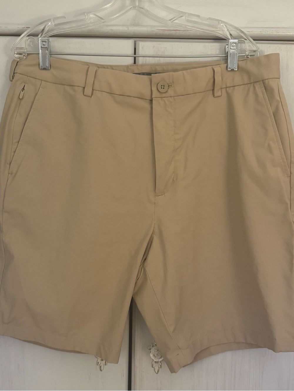 Jim Nantz by Vineyard Vines Golf Shorts Size 36 in Very GUC
